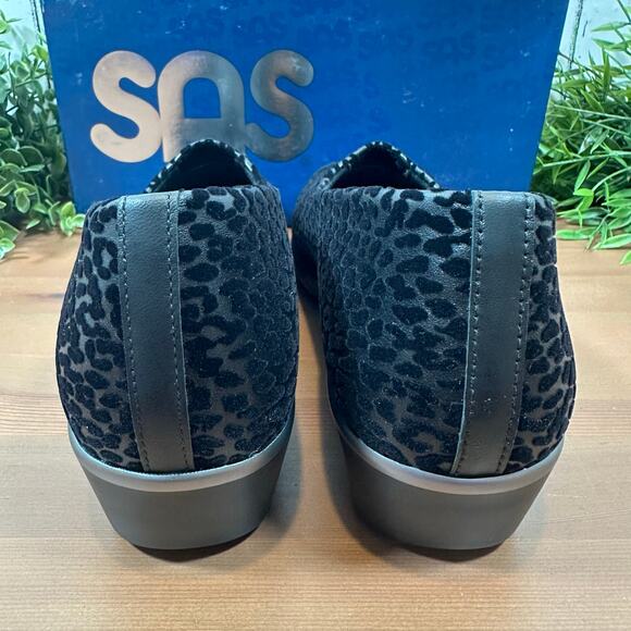 SAS Bliss Women's Slip On Wedge Black Leopard Size 11 Narrow - Picture 4 of 9